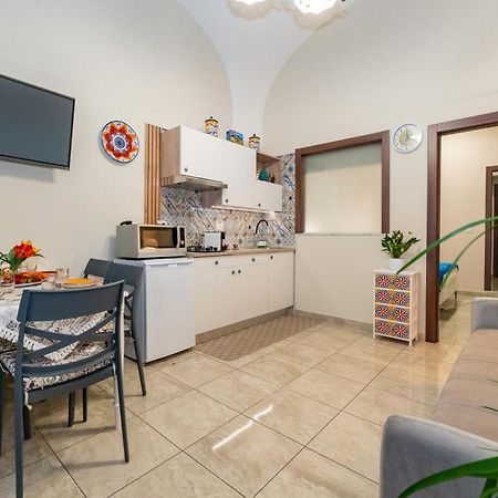 Catania Easy Center Home Exterior photo